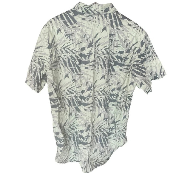 Columbia Regular Fit Mens Shirt Size Medium Rapid Rivers Shirt Short Sleeve - Picture 1 of 5